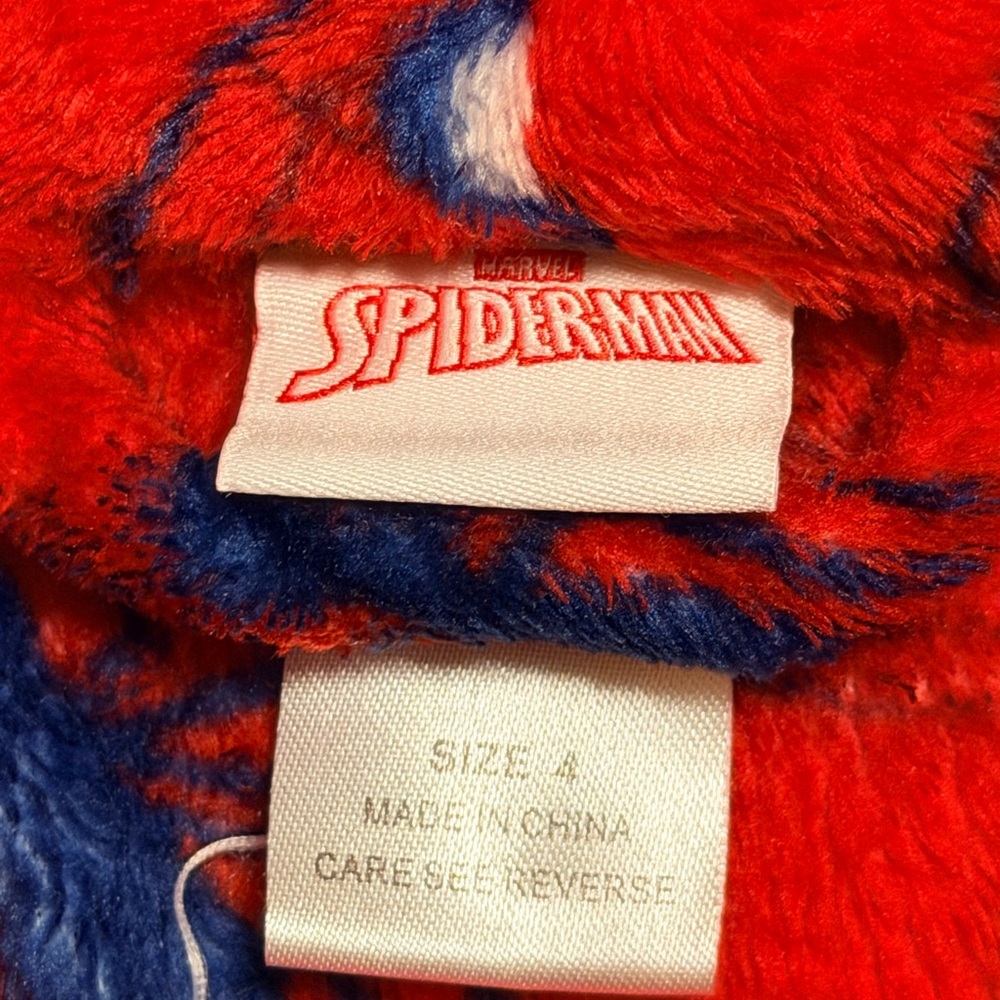 Size 4 Marvel Red Spider-Man Kids Robe - Picture 2 of 5